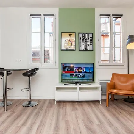 Le Casanova - Proche Du Métro Compans-caffarelli