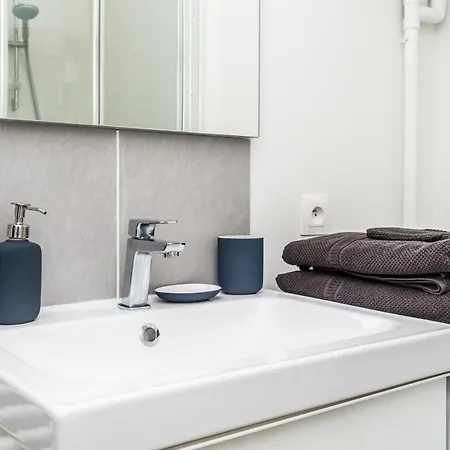 Le Casanova - Proche Du Metro Compans-caffarelli