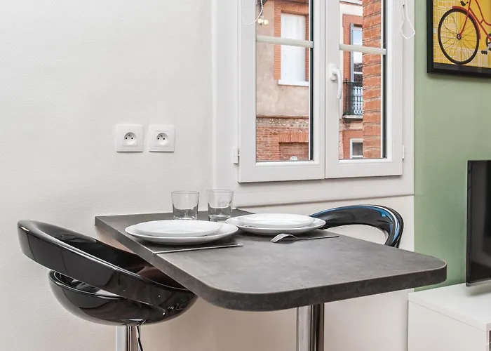 Le Casanova - Proche Du Metro Compans-caffarelli