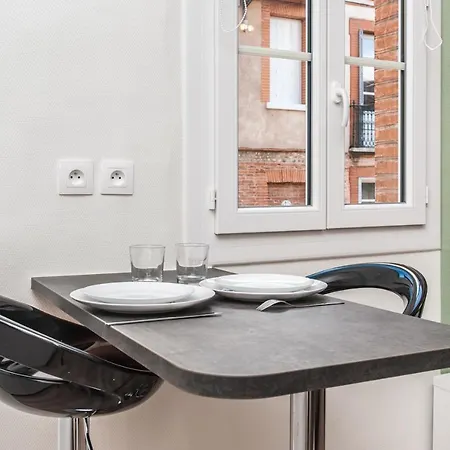 Le Casanova - Proche Du Metro Compans-caffarelli